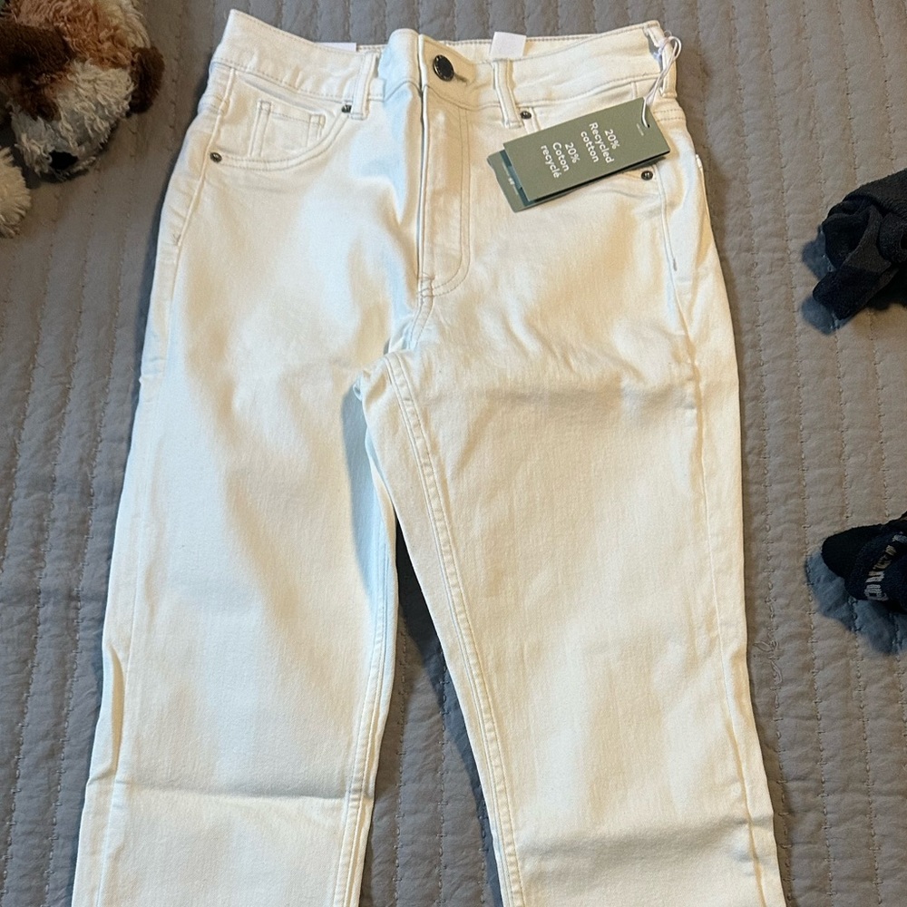 NWT H&M white jeans